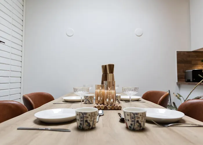 بيت للعطل Aurora Row House *